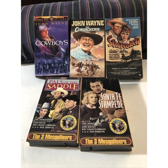 Other - John Wayne VHS tapes lot of 5 Movies Western Bundle Includes The 3 Mesquiteers